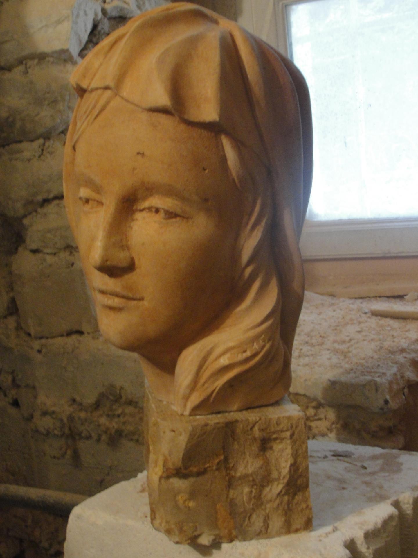Buste d une vierge en pierre 30cm 17 1