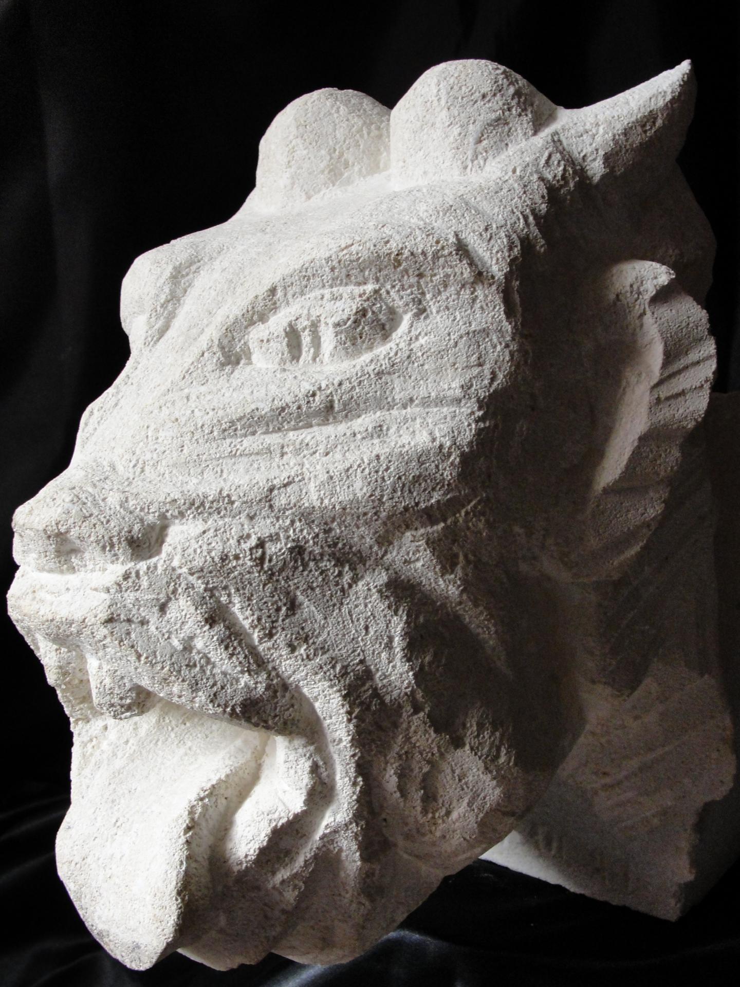 Gargouille en pierre de Jean-Joseph Chevalier
