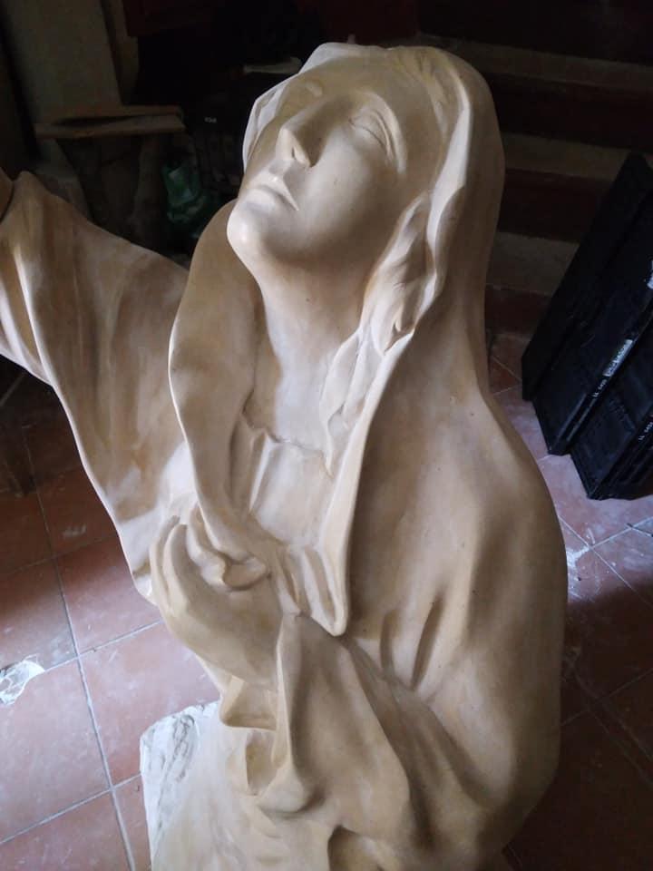 Mater dolorosa sculpture sur pierre 132
