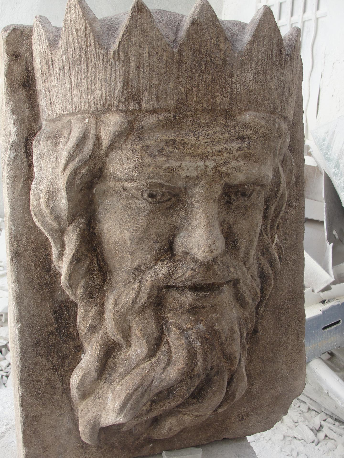 Poseidon mascaron en pierre 75cm par jean joseph chevalier 3