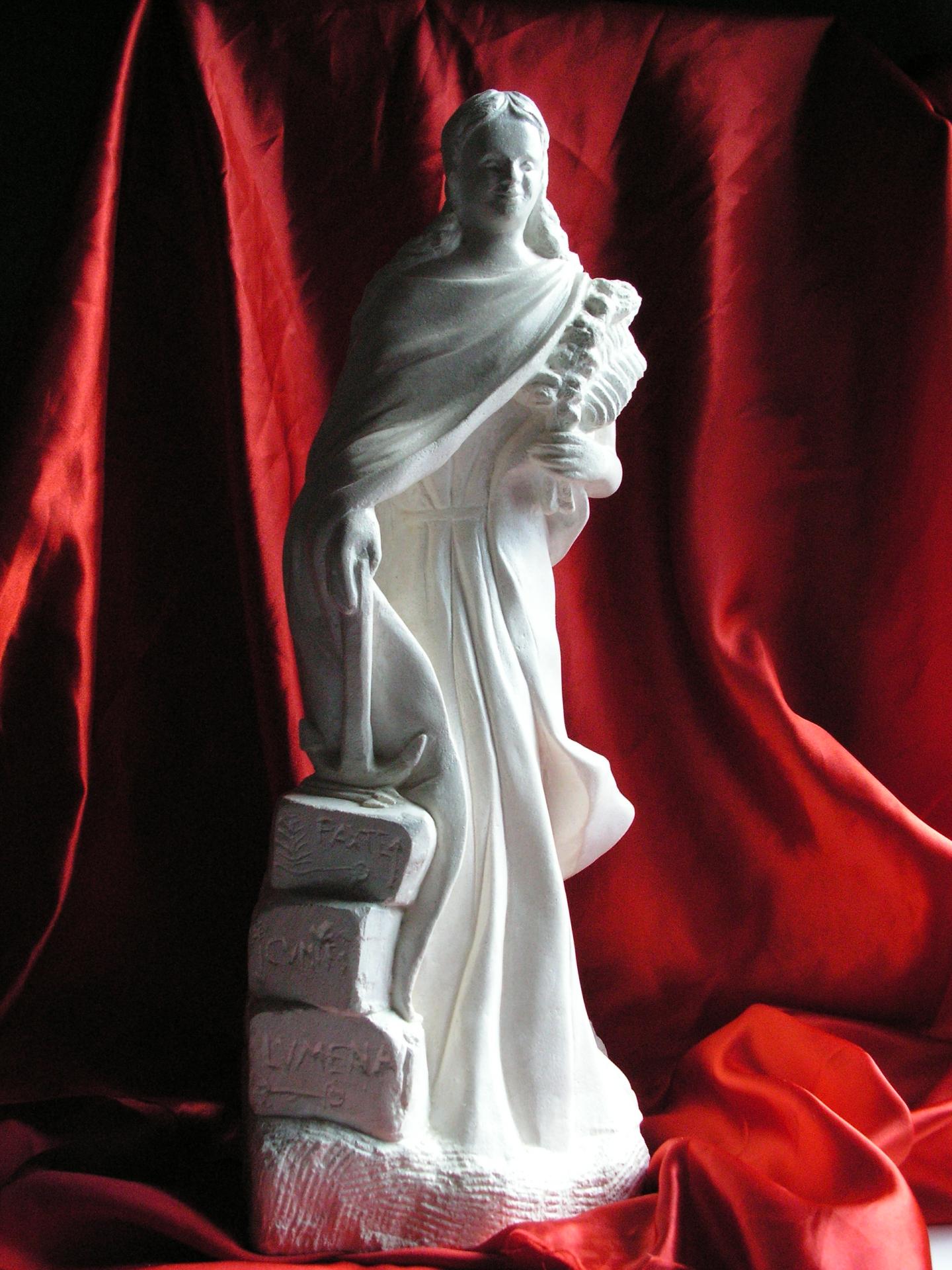 Sculpture religieuse sur pierre de ste philomene